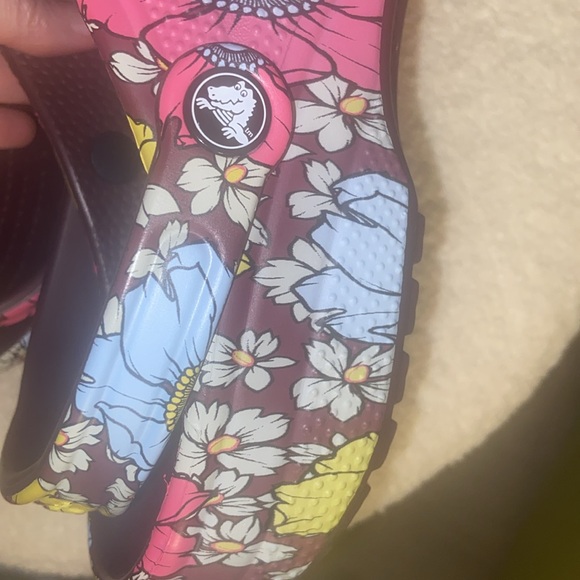 12 🔖 CROCS Classic Retro Floral Clog #208954 RARE - Picture 10 of 12